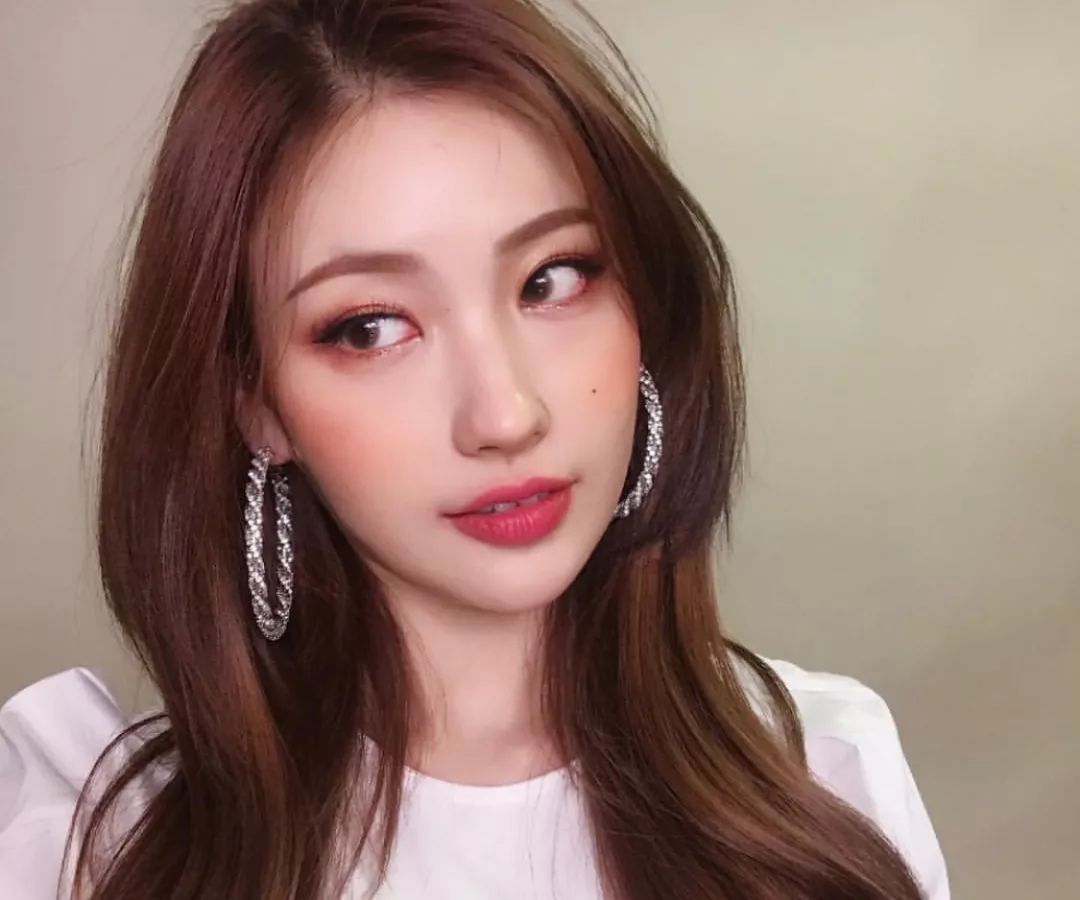 衣柜板选材细节衣柜板品牌哪些好-bsports必一网页版(图3) bsports必一网页版