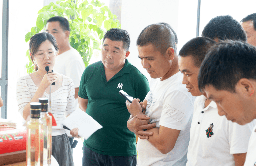 bsports必一网页版：
培训提升大户素质 技术助力粮食生产——市粮食工业优质化生长和提升培训班顺利结业(图4)